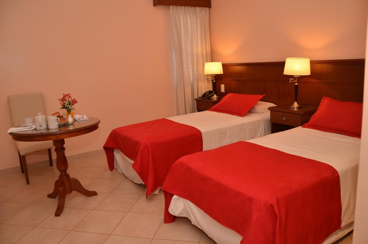 Realnoa Hotel Tartagal Exterior photo