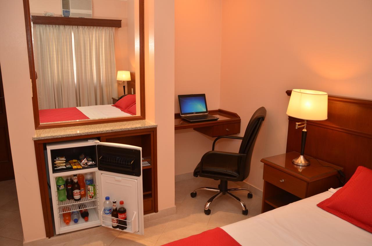 Realnoa Hotel Tartagal Exterior photo