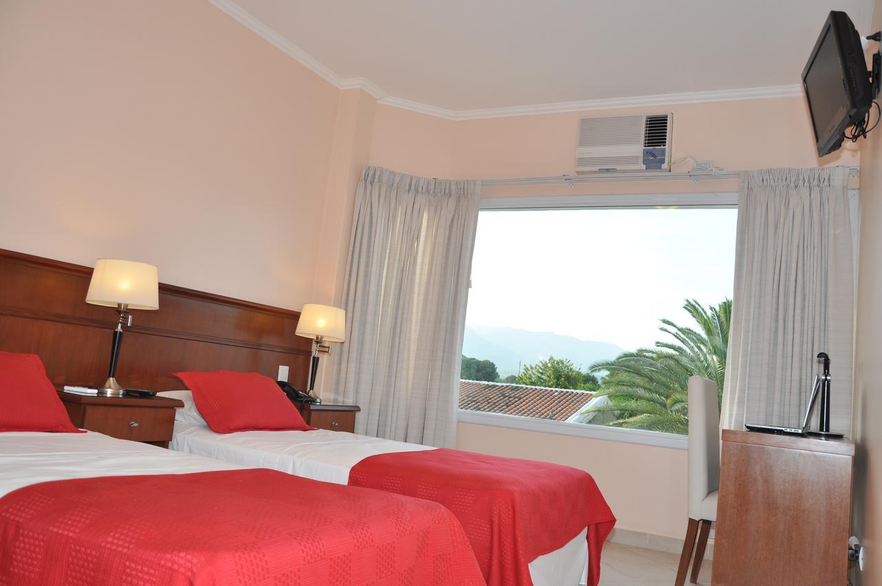 Realnoa Hotel Tartagal Exterior photo